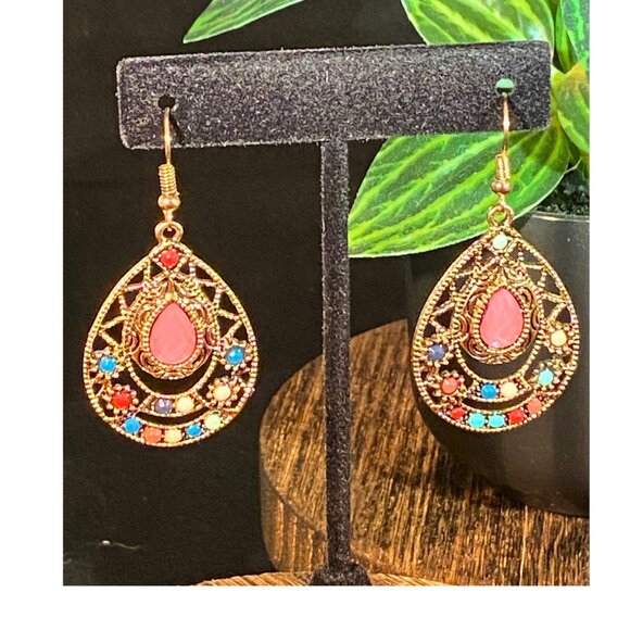 NEW, NEVER WORN Bohemian-Style Drop Earrings - Picture 2 of 4